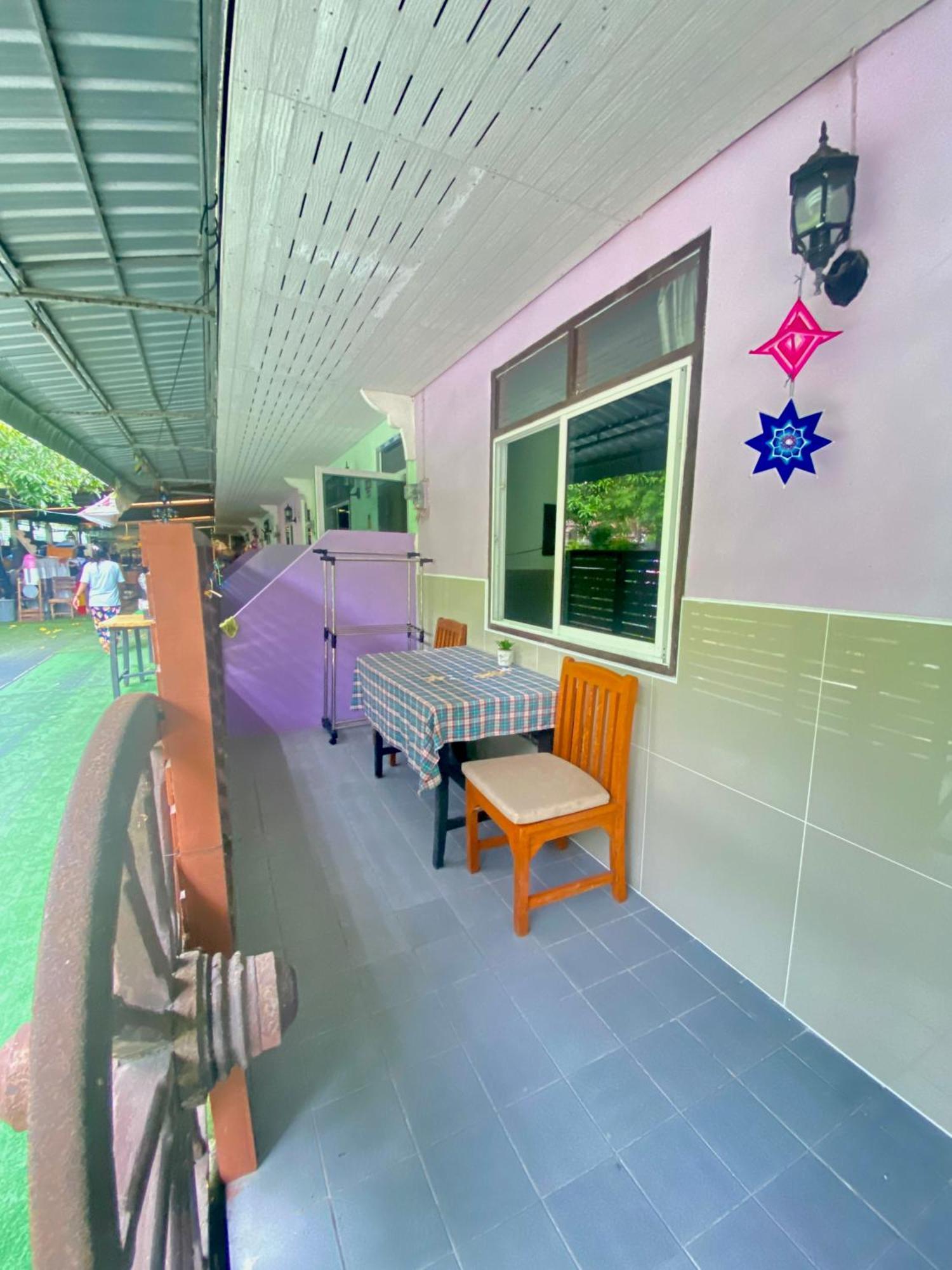 Nan Inn Bungalow Karon Exteriör bild