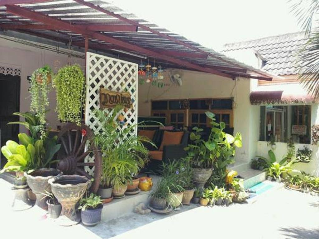Nan Inn Bungalow Karon Rum bild
