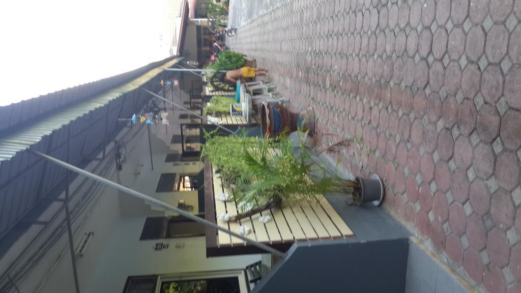 Nan Inn Bungalow Karon Exteriör bild